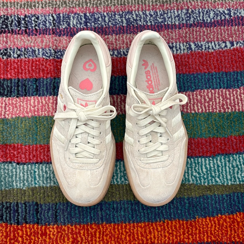 Adidas Sambae Shoes- Beige/ White/ Pink/ Natural Gum sole